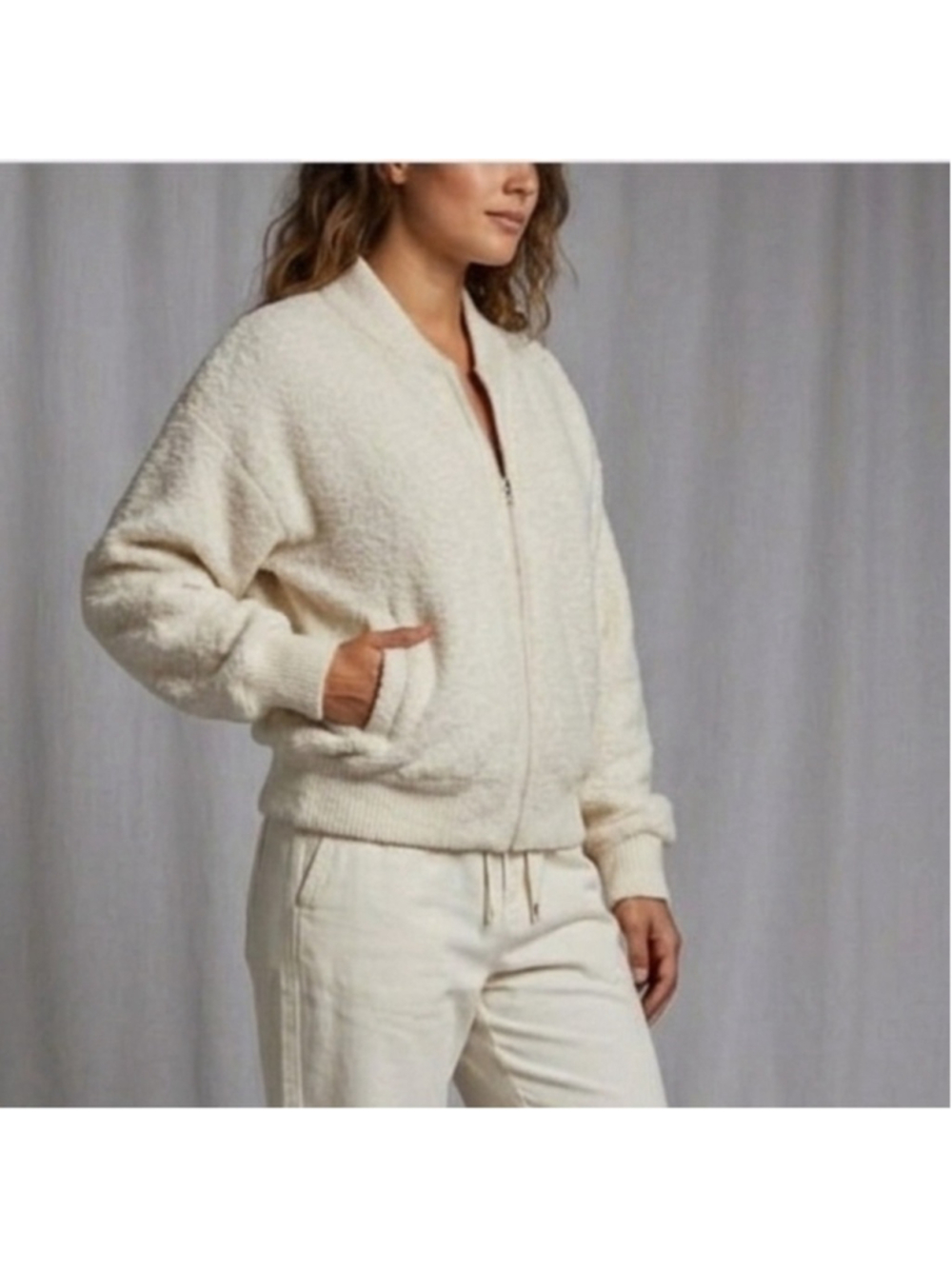 Cream Shaggy Fleece Bomber Jacket Teddy Knit Zip Up Sweater Cozy winter M 1526